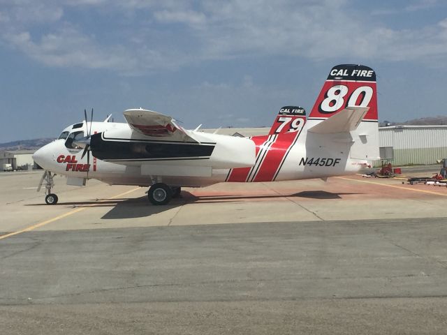 De Havilland Canada CS2F Tracker (N445DF) - Cal Fire converted several Grumman S-2T's from ASW to Type III Air Tankers