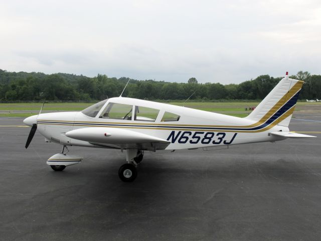 Piper Cherokee (N6583J)