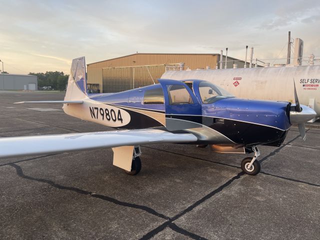 Mooney M-20 (N79804)