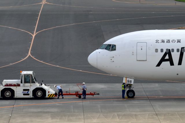 BOEING 767-300 (JA98AD) - 2017-08-19