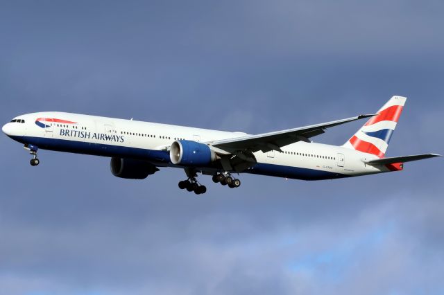 BOEING 777-300ER (G-STBC)