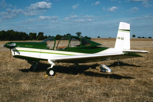 VH-DUC — - ORLICAN L-40 META SOKOL - REG : VH-DUC (CN 150506) - KYABRAM AIRPORT VIC. AUSTRALIA - YKYB 20/4/1987