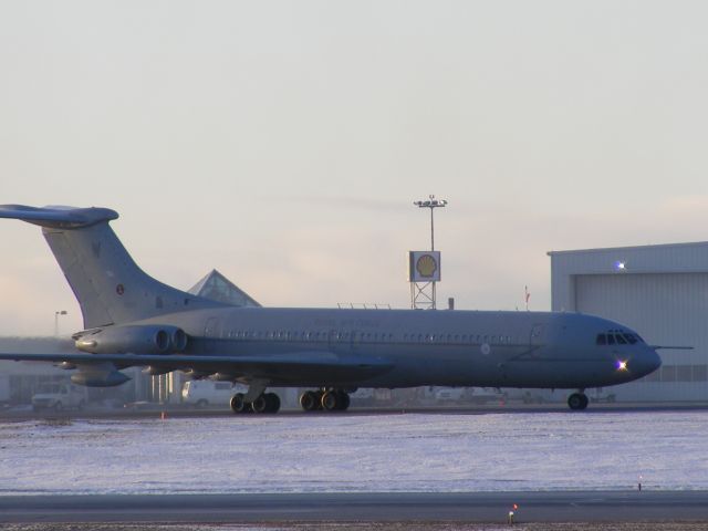 VICKERS VC-10 (XV106) - RAF VC10