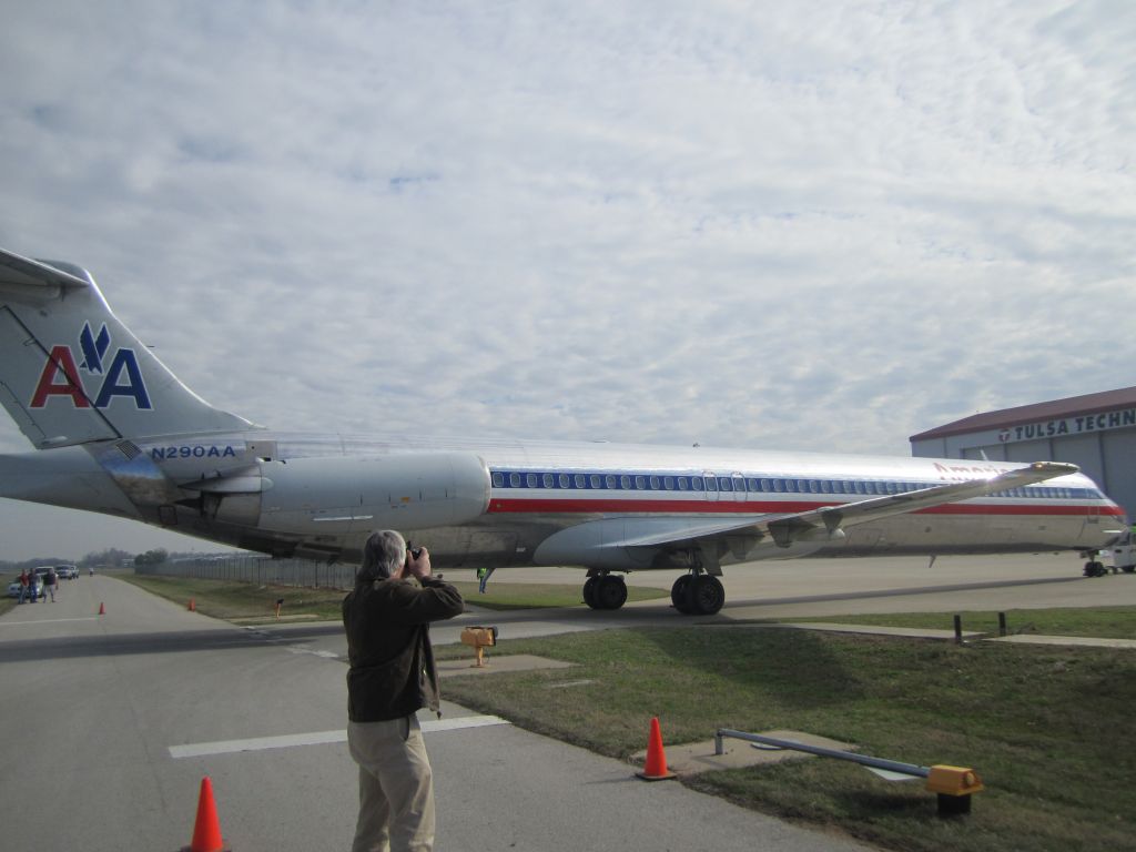 N290AA —