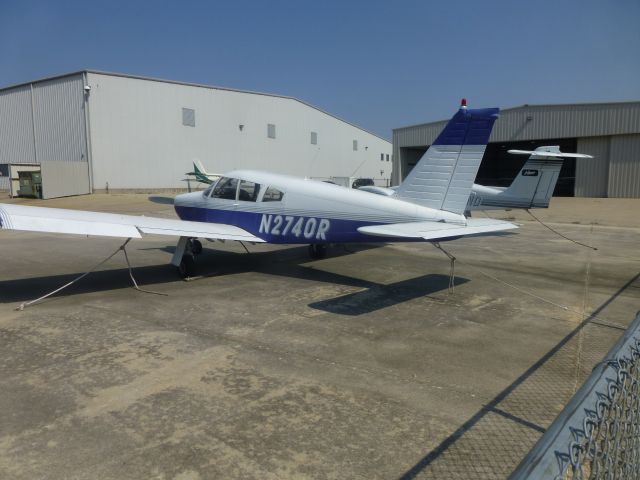 Piper Cherokee (N2740R)