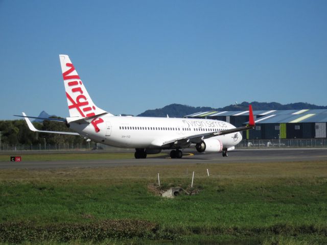 Boeing 737-800 (VH-YID)