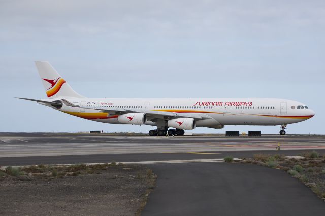 Airbus A340-300 (PZ-TCR) - TENERIFE SURbr /02/05/2017