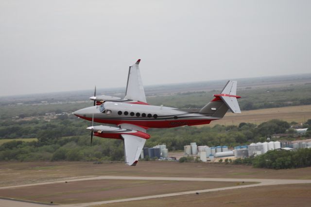 Beechcraft 35 Bonanza (N350FC)