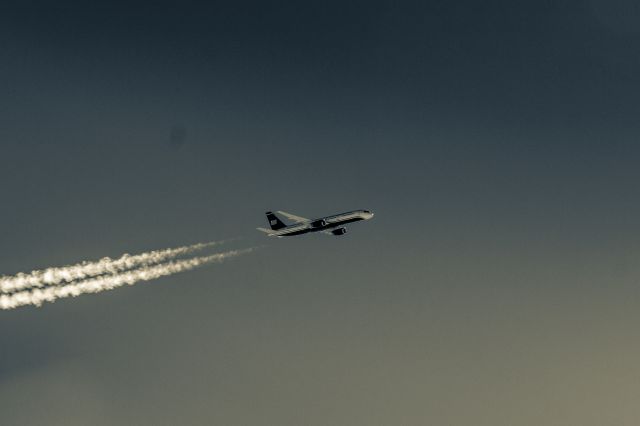 Boeing 757-200 — - Taken at 35,000ft.