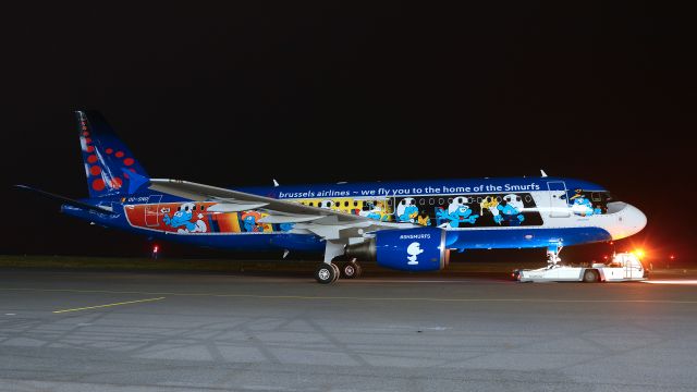 Airbus A320 (OO-SND) - March 24th, 2018 - the Smurfs design by the Italian Marta Mascellani, chosen by the public, will represent Belgium on a Brussels Airlines A320 named Aerosmurf.