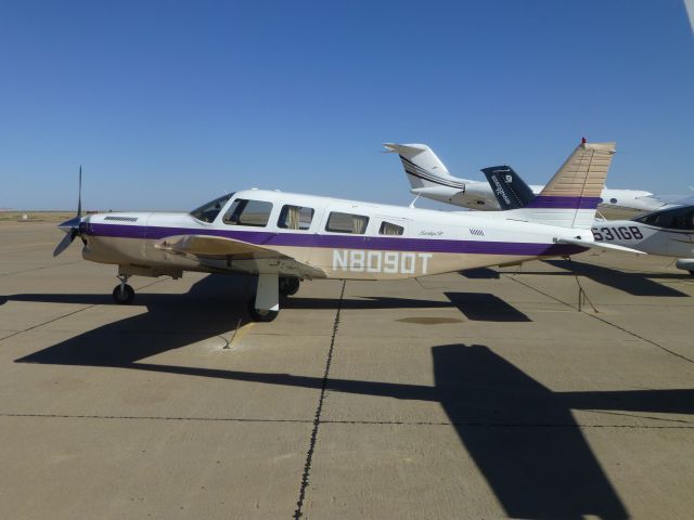 Piper Saratoga (N8090T)