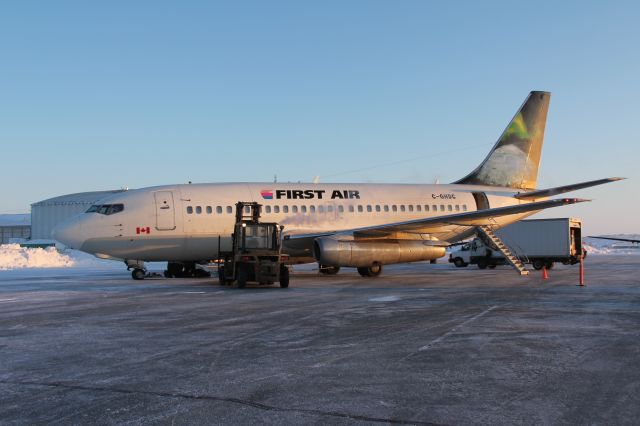 Boeing 737-200 (C-GNDC)