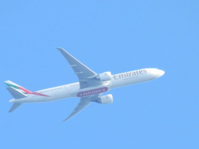 — — - FLYING OUT OF SYDNEY