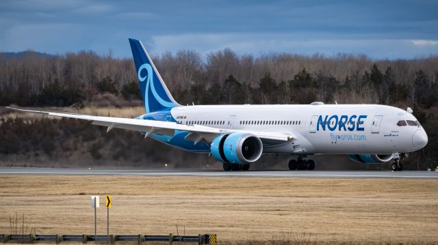 Boeing 787-9 Dreamliner (LN-FNB) - Due to a power outage at JFK terminal 1, Norse temporarily diverted their flights to SWF until the problem was resolved 