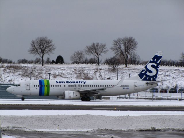 Boeing 737-800 (PH-HZI)