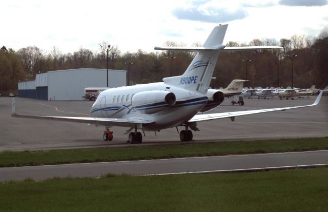 Hawker 800 (N900PE)