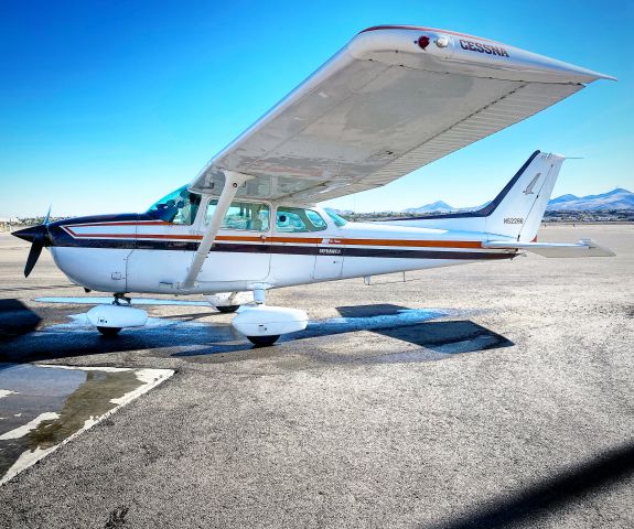 Cessna Skyhawk (N52286)