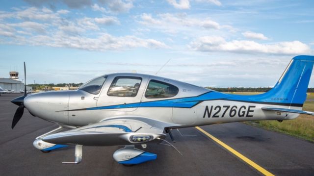 Cirrus SR-22 (N276GE)