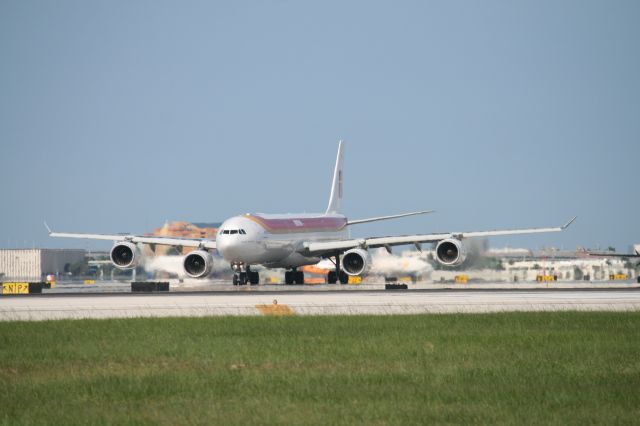 Airbus A340-500 (EC-IZX)