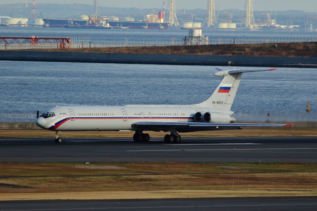 Ilyushin Il-62 (RA-86572)