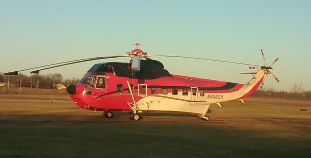 Sikorsky Sea King (N96CH) - sitting pretty in the setting sunlight at Butler Co. (Cincinnati) airport