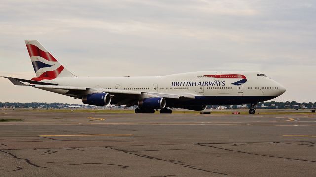 Boeing 747-400 (G-BNLV) - The queen of the Skies !