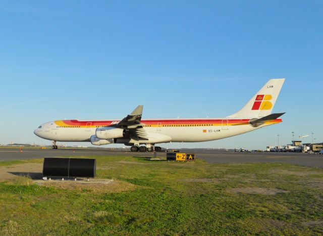 Airbus A340-300 (EC-LHM) - Iberia 6166 Heavy, RWY  22L......taxi via Zulu,Bravo,November cross 15R.....hold short 15L  !