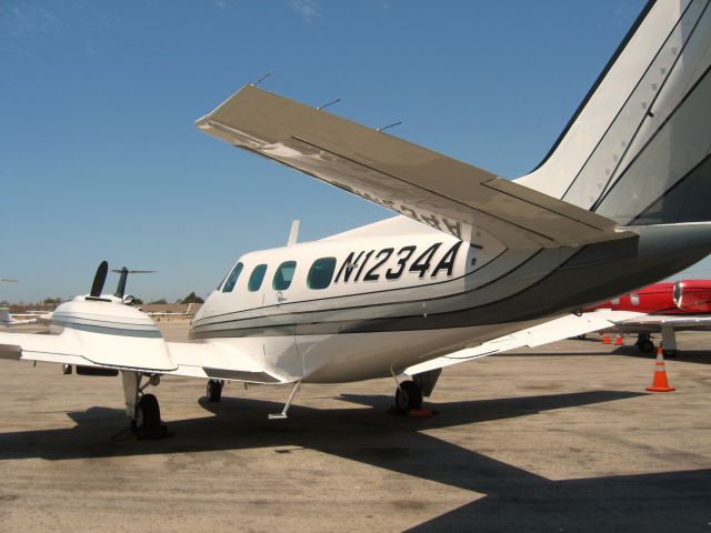 Beechcraft Duke (N1234A) - PARKED AT SANTA ANA
