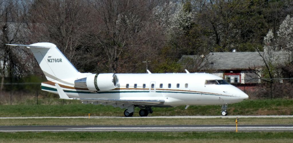 Canadair Challenger (N276GR) - Shown here taxiing is a 1995 Bombardier Challenger 601ER in the Spring of 2022.