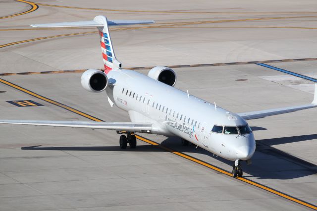 Canadair Regional Jet CRJ-900 (N913FJ)