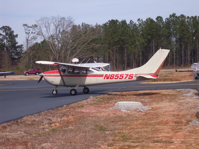 Cessna Skylane (N8557S) - Visiting the open house.