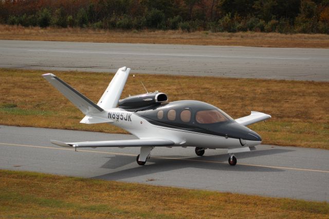 Cirrus Vision SF50 (N895JK)