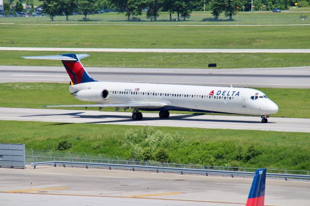McDonnell Douglas MD-88 (N989DL) - N989DL as Flight 1276 from ATL (May 25th, 2018) 