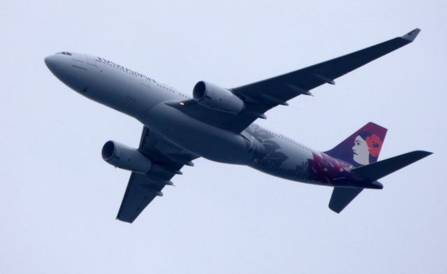 Airbus A330-200 (N360HA) - On approach is this Hawaiian Air Airbus A330-200 in the Autumn of 2018.