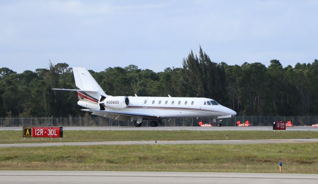 Cessna Citation Sovereign (N306QS) - 4/29/22 landing Rwy 30L