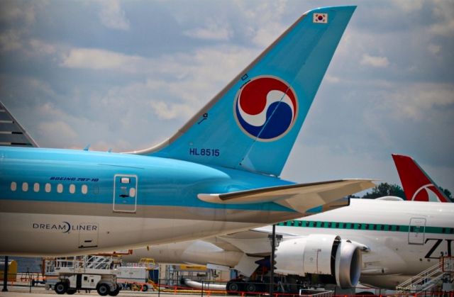 HL8515 — - Korean airs first 787-10 
