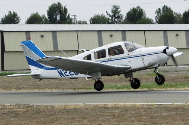 Piper Cherokee (N2222T) - Taking off from RWY 6