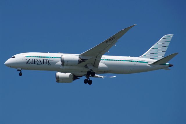 Boeing 787-8 (JA826J) - Boeing 787-8 Dreamliner, Zipair, JA826J, 03.June 2025, KSFO San Francisco Intl., Coyote Point