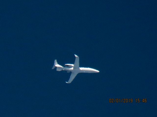 Learjet 60 (N325ER)