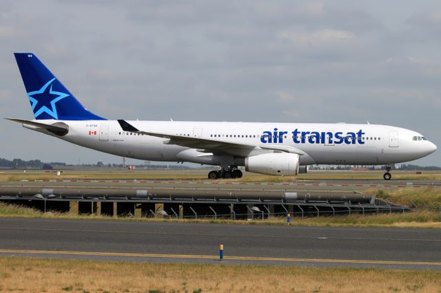 Airbus A330-200 (C-GTSN)