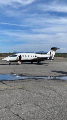 Piaggio P.180 Avanti (N224JD)