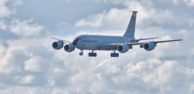 60-0326 — - Boeing KC-135R Stratotanker