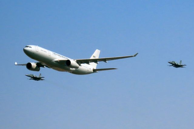 Airbus A330-300 (FAB2901)