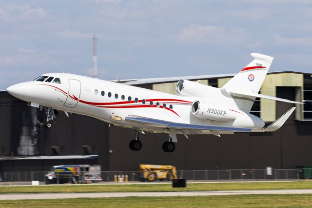 Dassault Falcon 900 (N900KR)