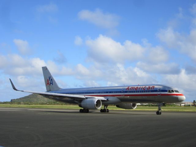 Boeing 757-200 (N601AN)