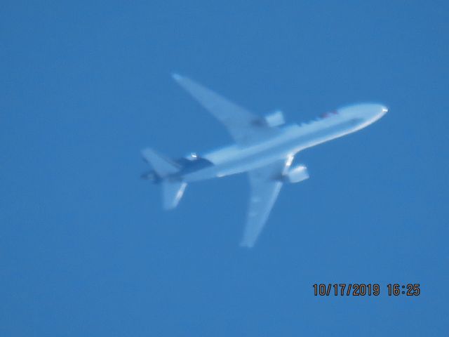 Boeing MD-11 (N609FE)