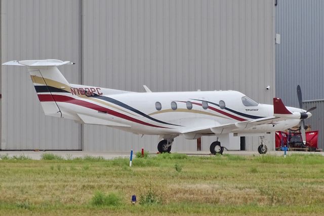 Pilatus PC-12 (N183PC)