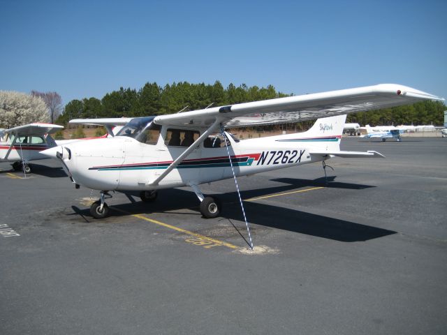 Cessna Skyhawk (N7262X)