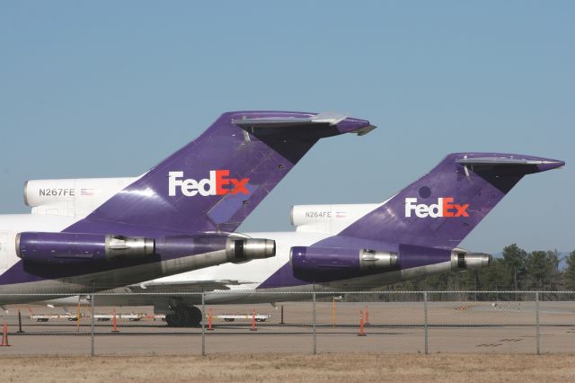 BOEING 727-200 (N267FE) - Thanks to Fedex for keeping these classics flying!