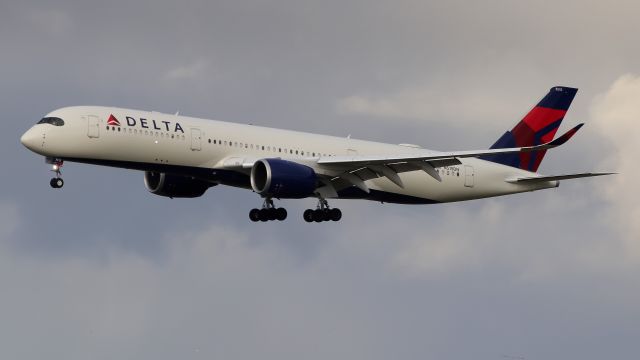 Airbus A350-900 (N515DN)